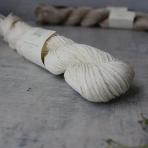 Flax & Twine Daytime Linen Yarn - 8-ply