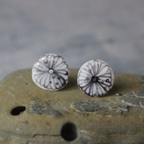 Porcelain Studs Daisy - Tribe Castlemaine