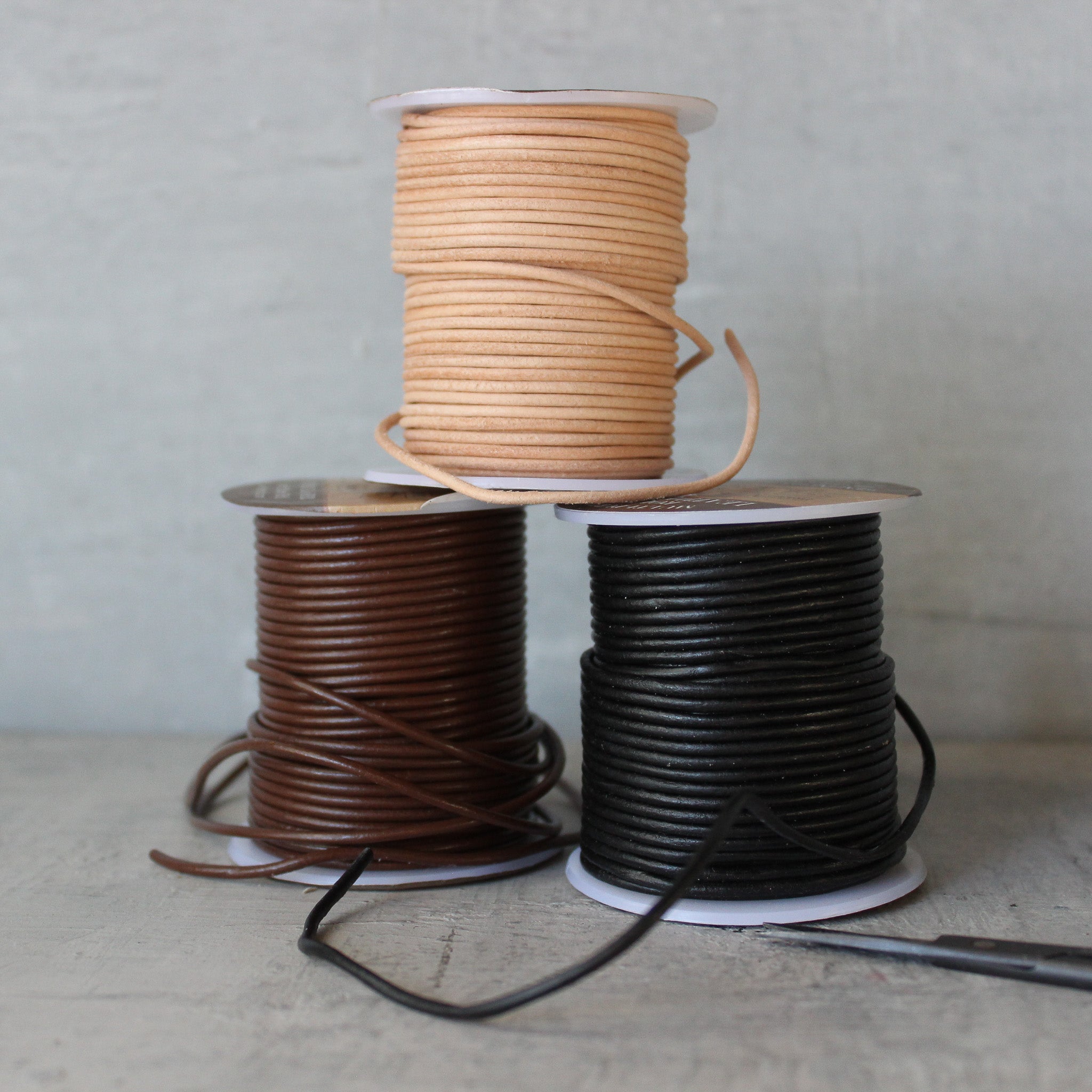 Hemptique Round Leather Cord