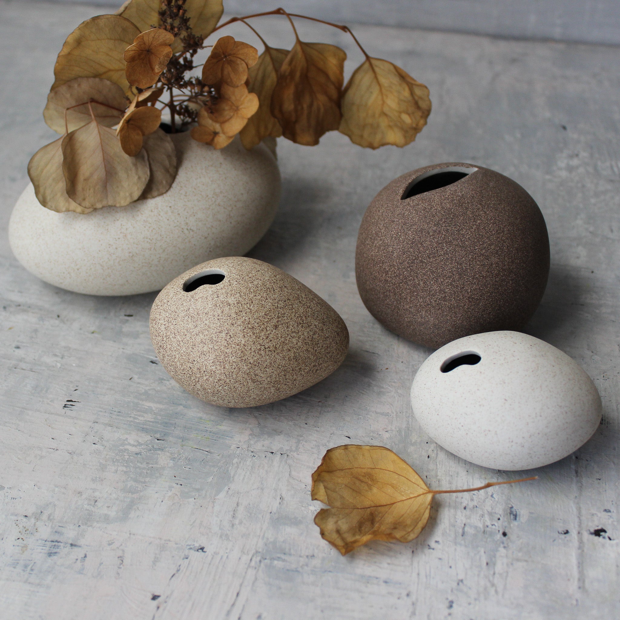 Roshi Pebble Sand Vases