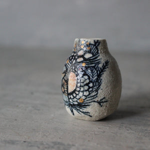 Tiny Painted Detail Vase