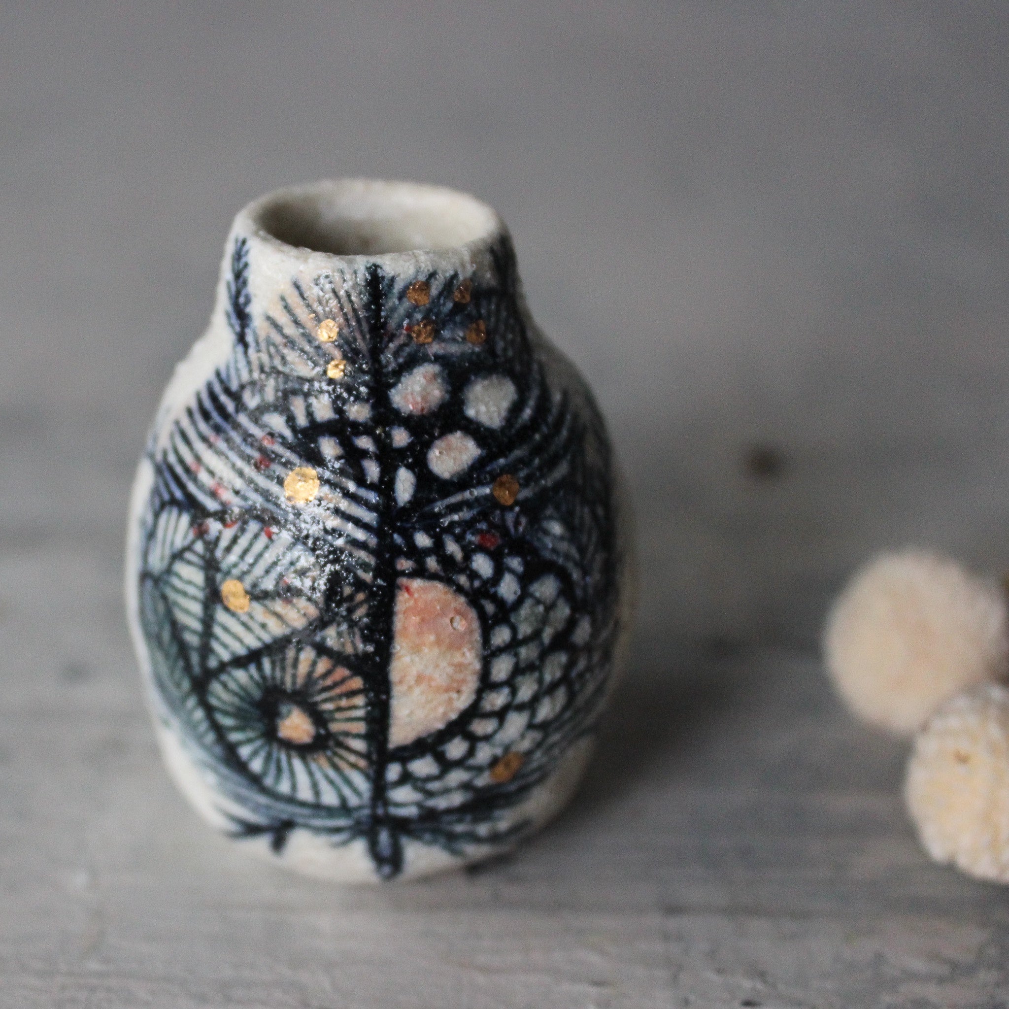 Tiny Painted Detail Vase