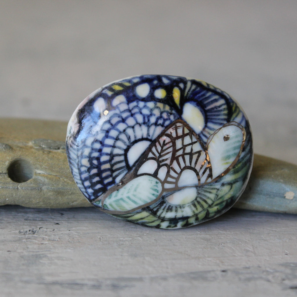 Porcelain Brooch Painted Detail #3