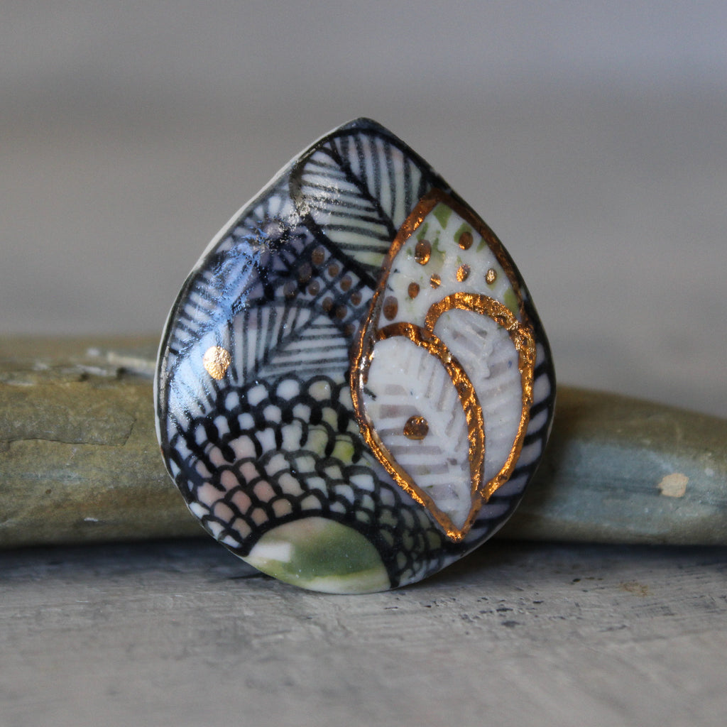 Porcelain Brooch Painted Detail #2