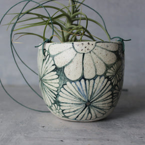 Hanging Ceramic Planter Green Daisy