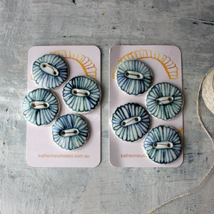 Ceramic Buttons : Daisy