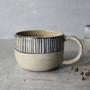 Large Ceramic Handled Mugs : Blue Daisy