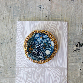 ceramic button