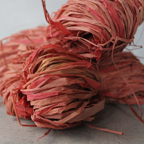 Raffia : Local Hand-Dyed