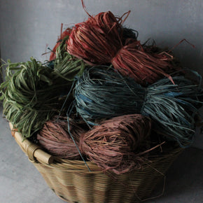 Raffia : Local Hand-Dyed