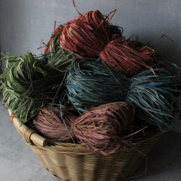 Raffia : Local Hand-Dyed