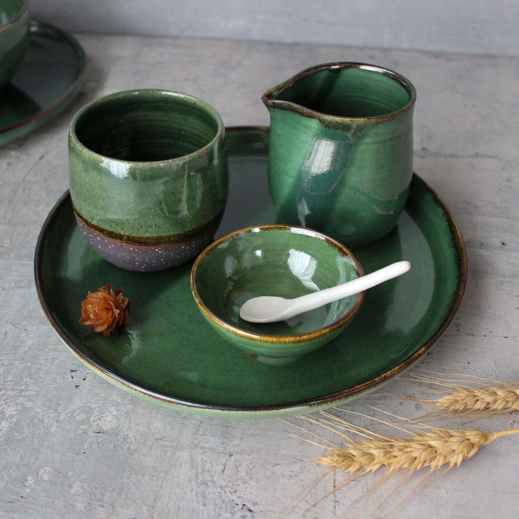 Green Ceramic Pourer
