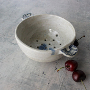 Berry Colander Bowls Detail Handles - Tribe Castlemaine
