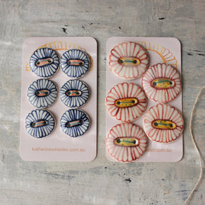 Ceramic Buttons : Daisy - Tribe Castlemaine