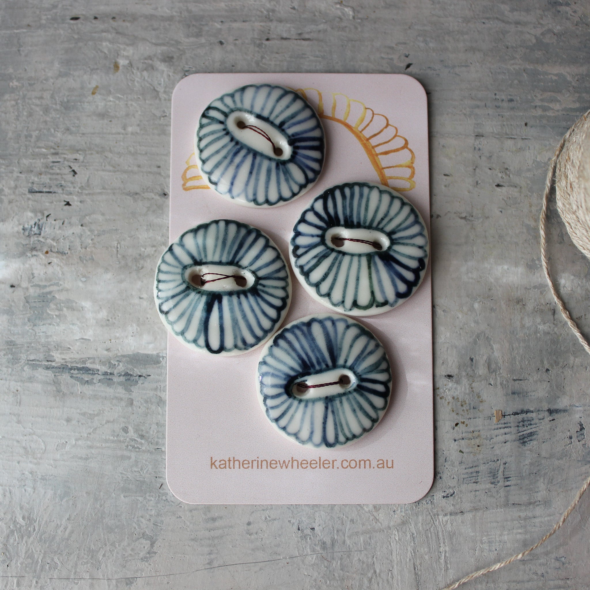 Ceramic Buttons : Daisy - Tribe Castlemaine