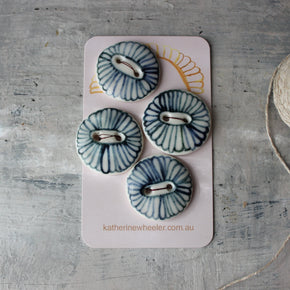 Ceramic Buttons : Daisy - Tribe Castlemaine