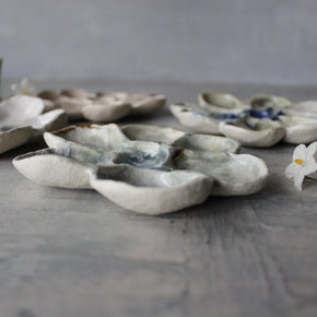 Ceramic Daisy Trinket Trays - Tribe Castlemaine