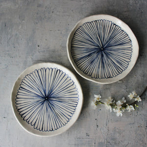 Ceramic Plates Painted Daisy - Tribe Castlemaine