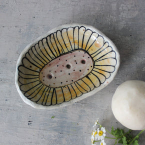Ceramic Soap Dishes Painted Daisy - Tribe Castlemaine