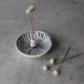 Daisy Ring Dish / Incense Holder - Tribe Castlemaine
