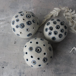 Incense Holder / Specimen Keeper Blue Daisy - Tribe Castlemaine