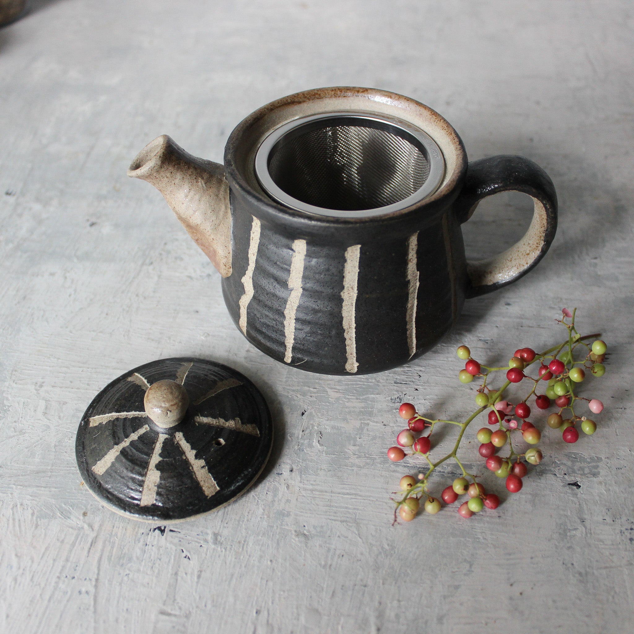 Japanese Teapot : Black Tokusa - Tribe Castlemaine