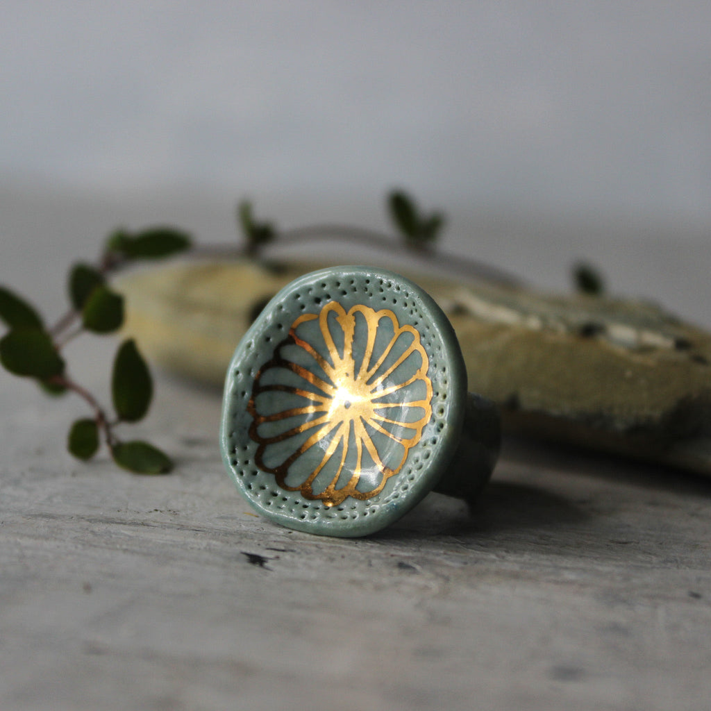 Porcelain Ring Gold Daisy Green - Tribe Castlemaine
