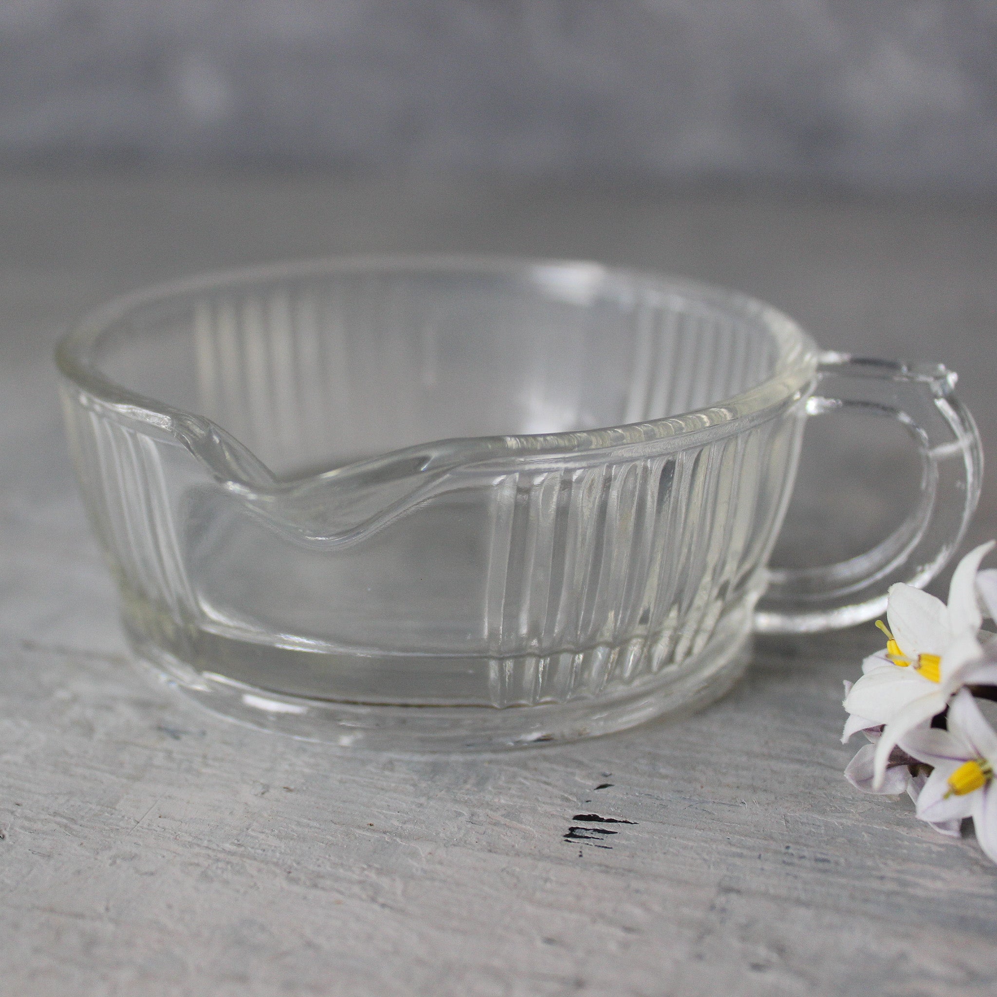 Vintage Little Pourer Dish - Tribe Castlemaine
