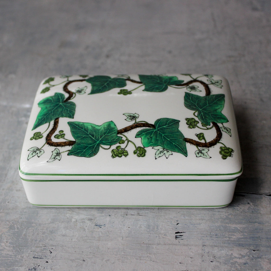 Wedgwood Napoleon Ivy Porcelain Trinket Cigarette Box - Tribe Castlemaine