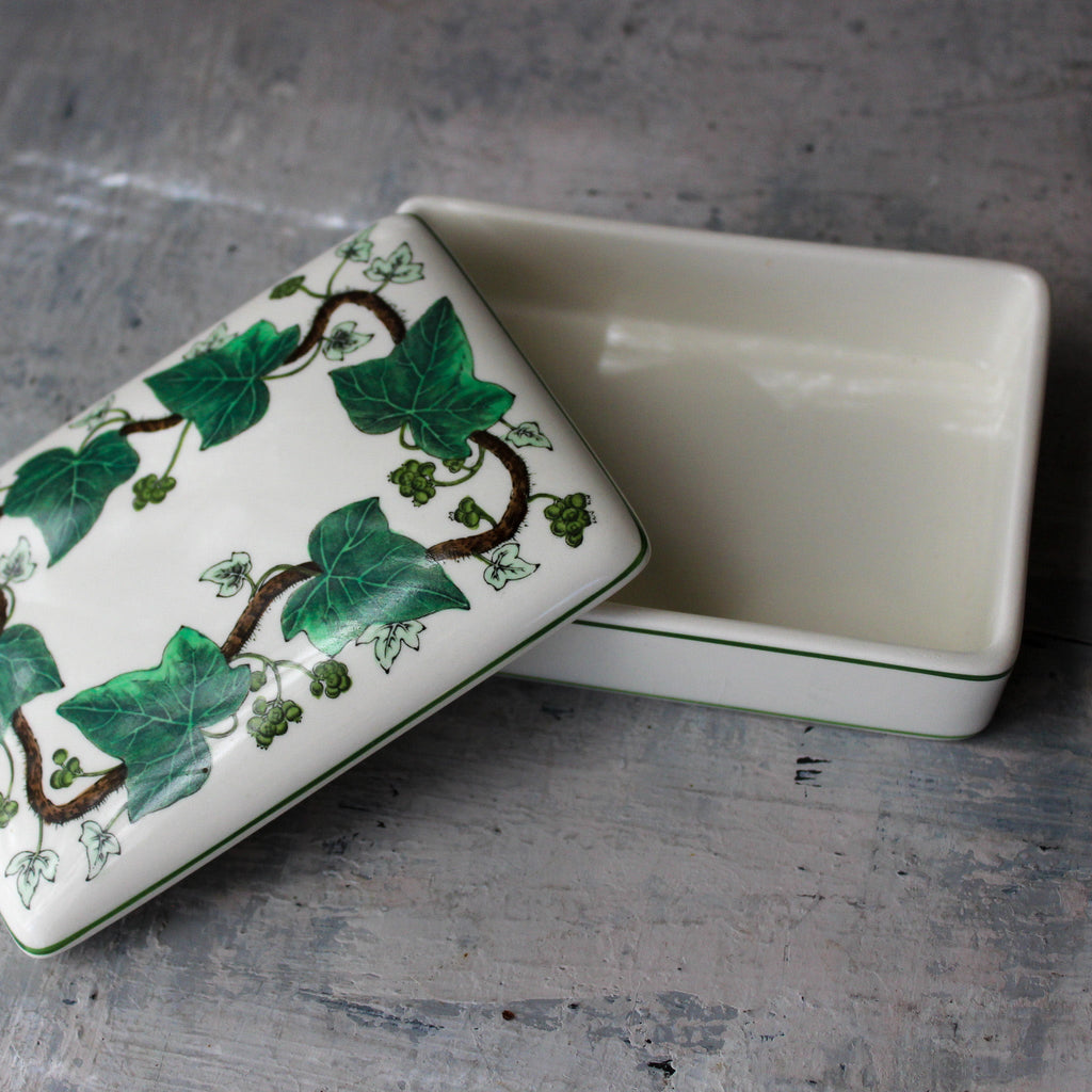 Wedgwood Napoleon Ivy Porcelain Trinket Cigarette Box - Tribe Castlemaine