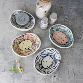Ceramic Soap Dishes Painted Daisy - Tribe Castlemaine