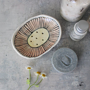 Ceramic Soap Dishes Painted Daisy - Tribe Castlemaine