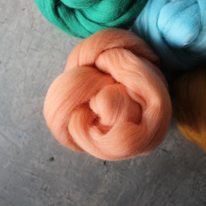 Coloured Wool Fleece Roving - Tribe Castlemaine