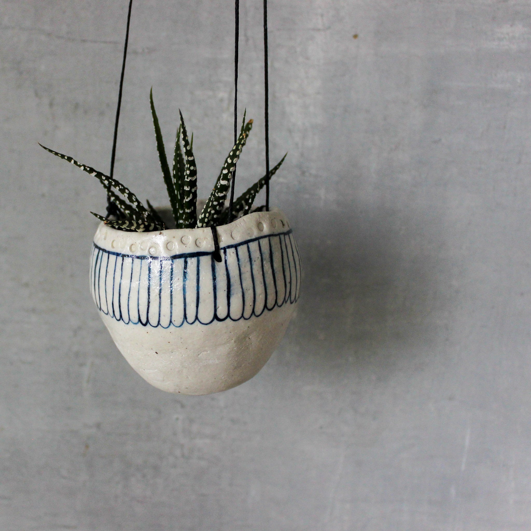 Hanging Ceramic Planters Blue Daisy - Tribe Castlemaine