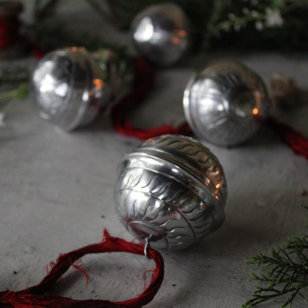 Hanging Silver Ball Ornaments - Tribe Castlemaine