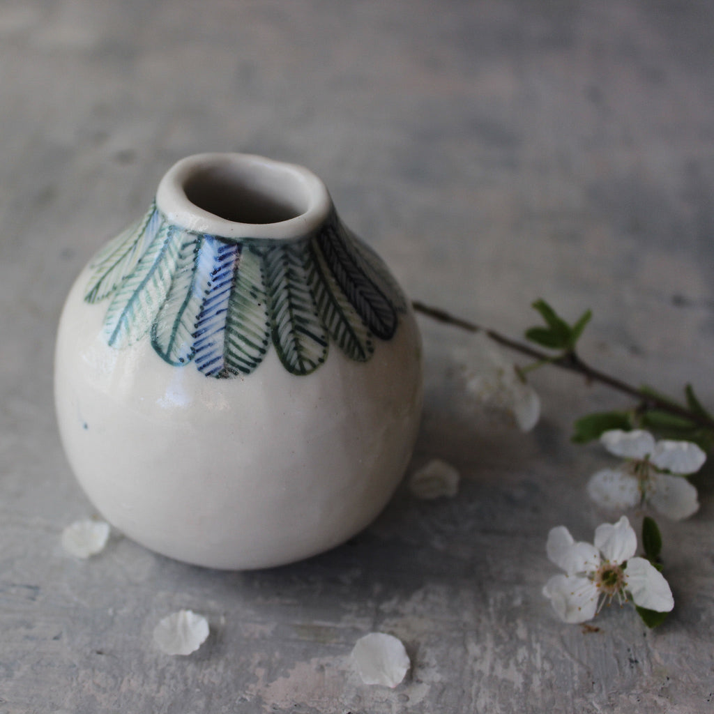 Little Bud Vase : Feather - Tribe Castlemaine