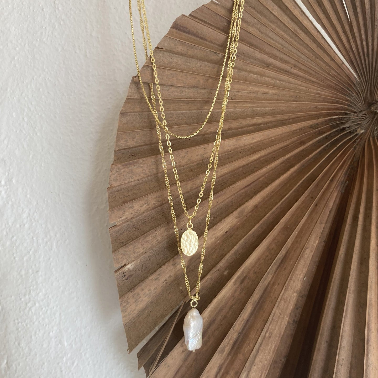 Layered gold hotsell necklace australia